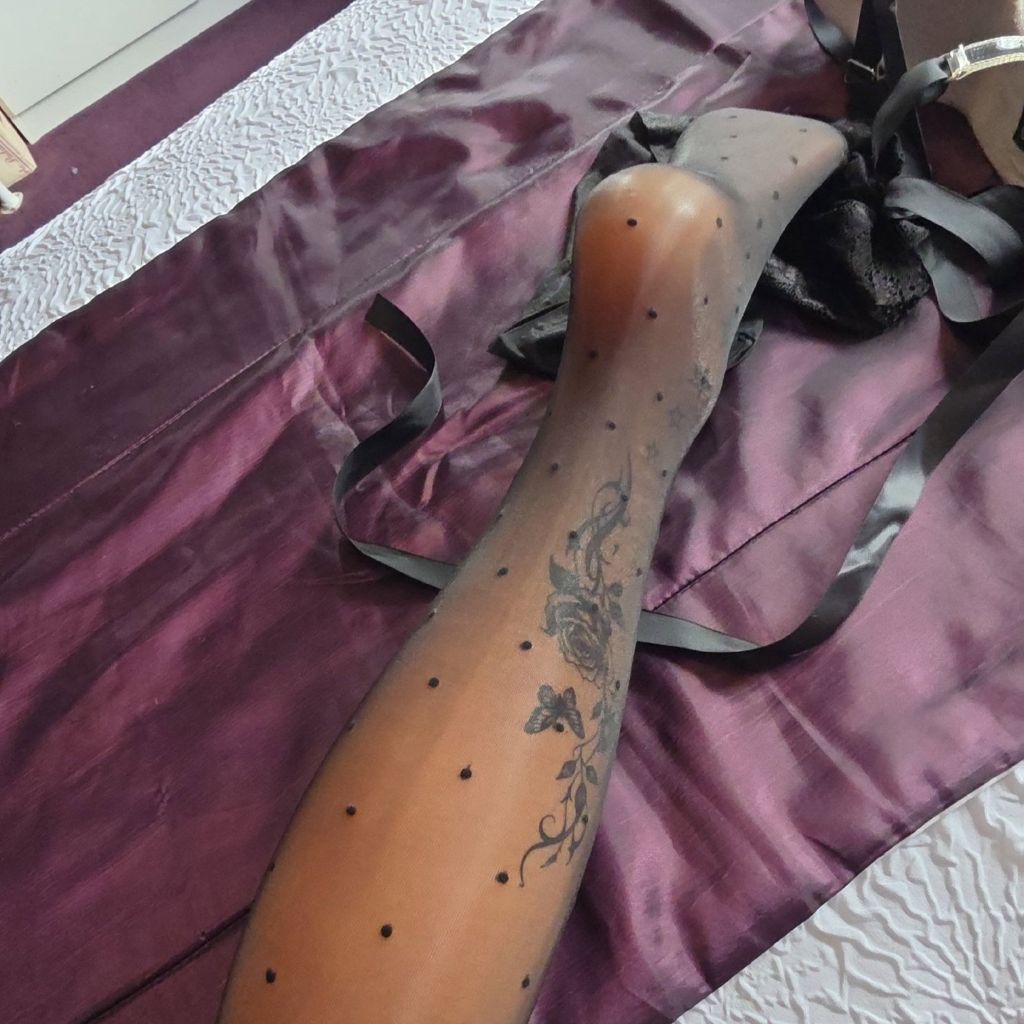 Black Polka Dot Sheer stockings , Charnos, 12, Excellent condition — preloved on SilentSale®
