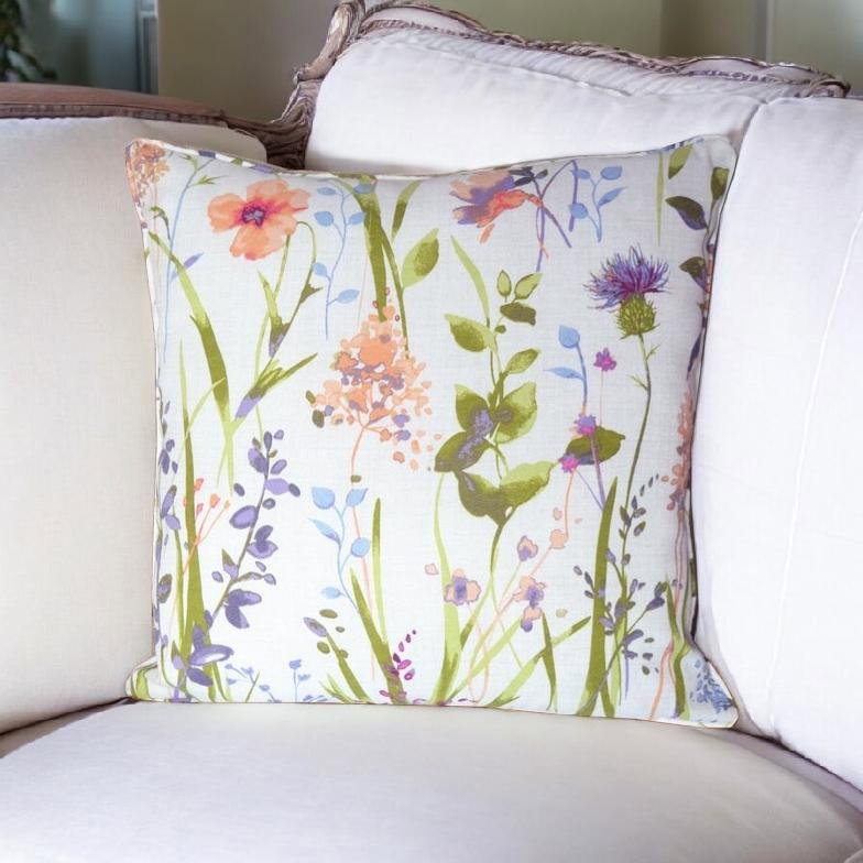 Floral Print Cushion Cover with Zip Closure, Unbranded, One Size, New condition — preloved on SilentSale®