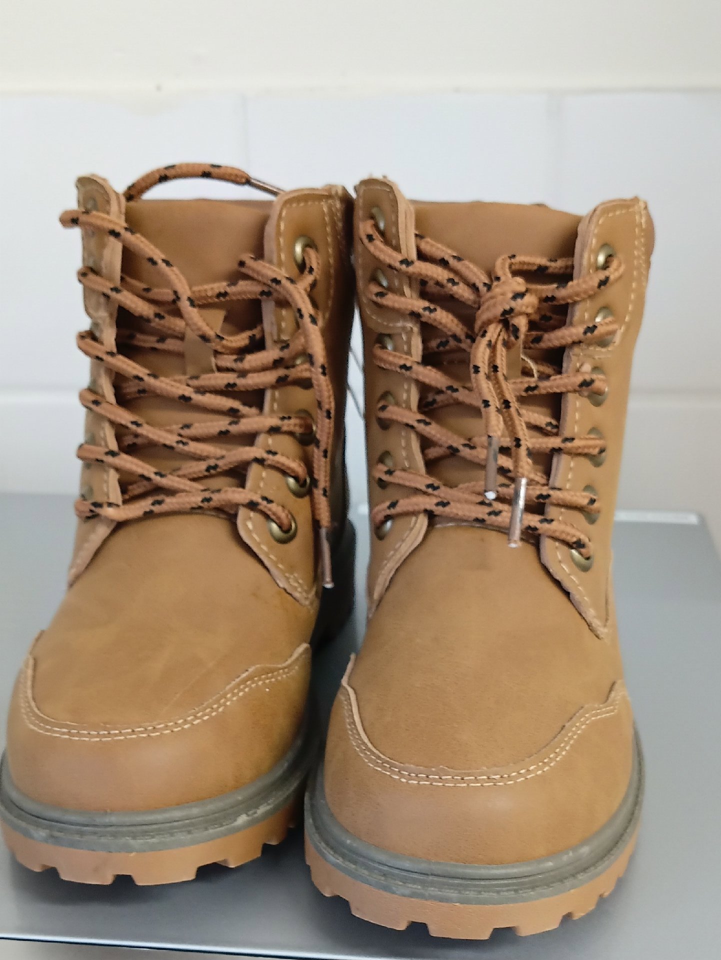 Brown Lace-Up Ankle Boots – UK Size 3.5, Unbranded, 3.5, New condition — preloved on SilentSale®