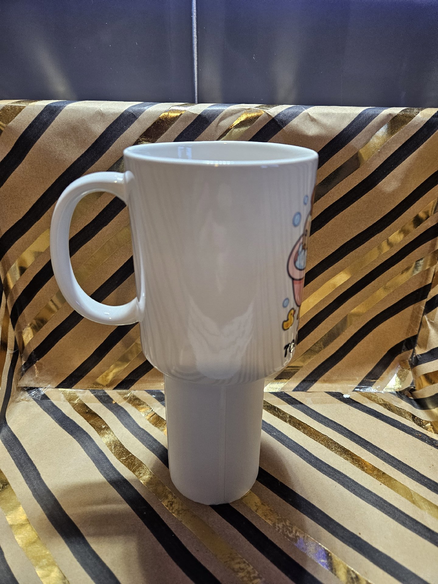 Novelty Ceramic Mug Live Laugh Toaster Bath, Unbranded, One Size, New condition — preloved on SilentSale®