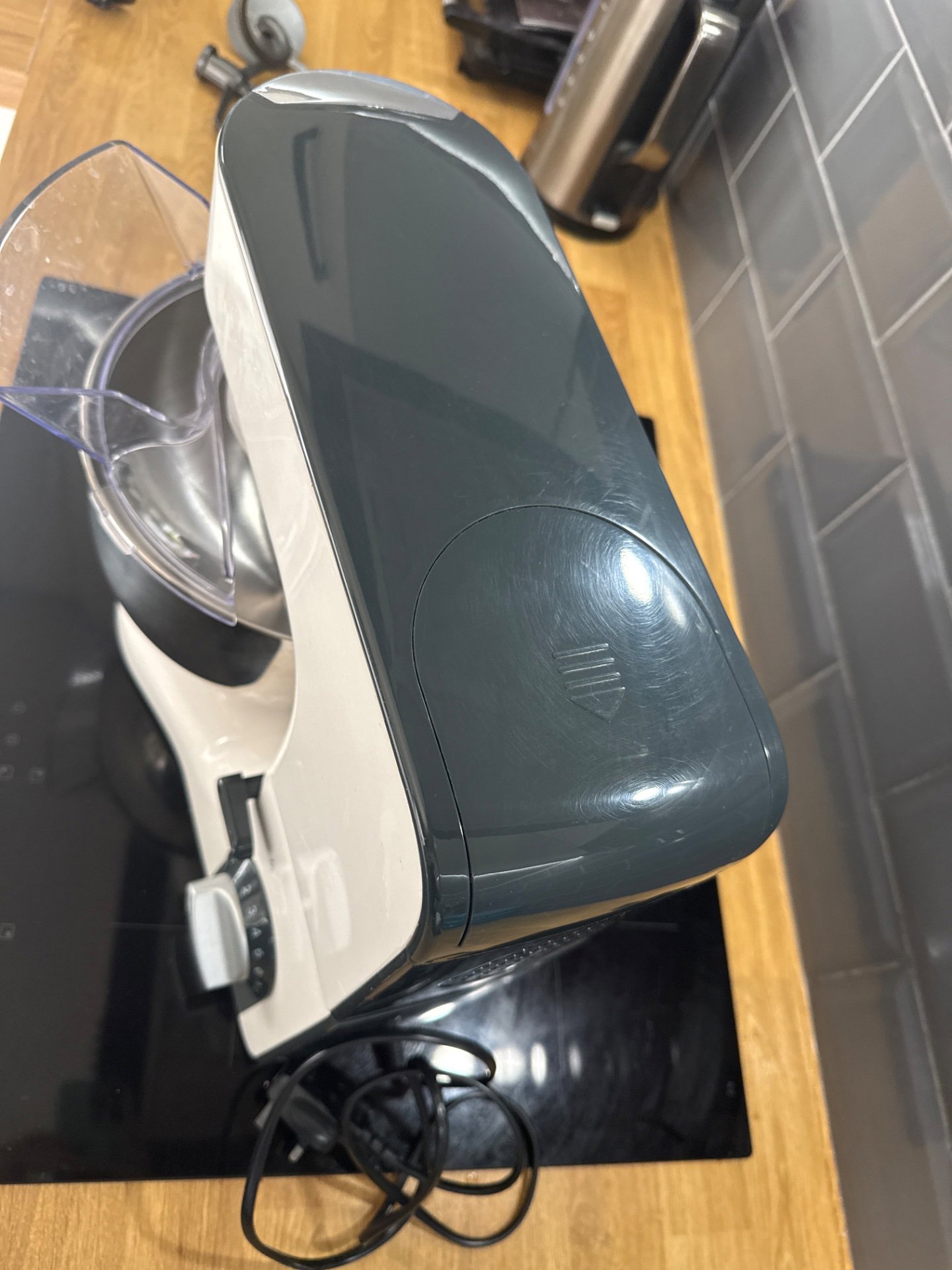 Kenwood Stand Mixer with Attachments, Russell Hobbs, Medium, Excellent condition — preloved on SilentSale®