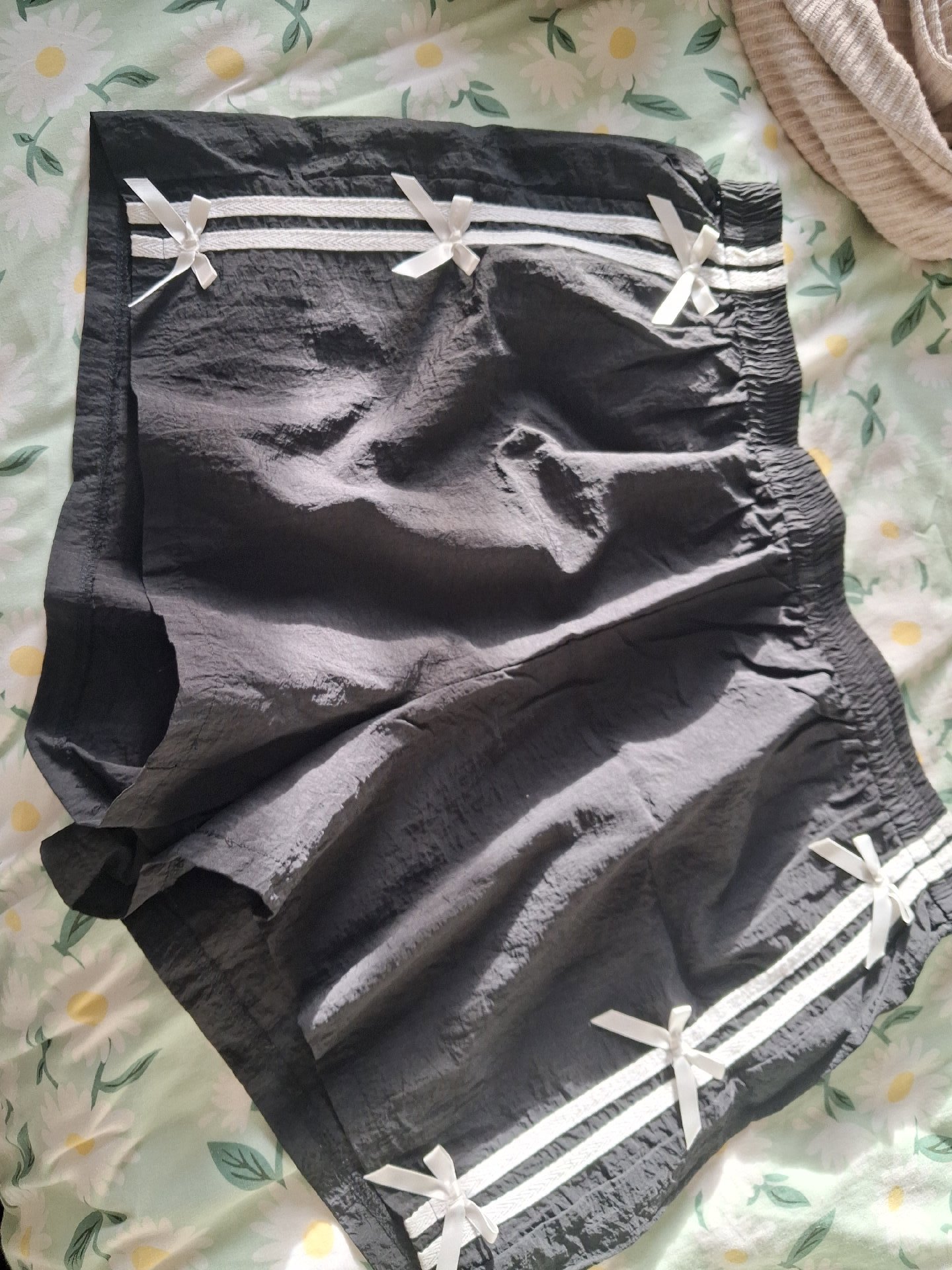 Black Shorts with White Bow and Stripe Detail, Shein, 22, Good condition — preloved on SilentSale®