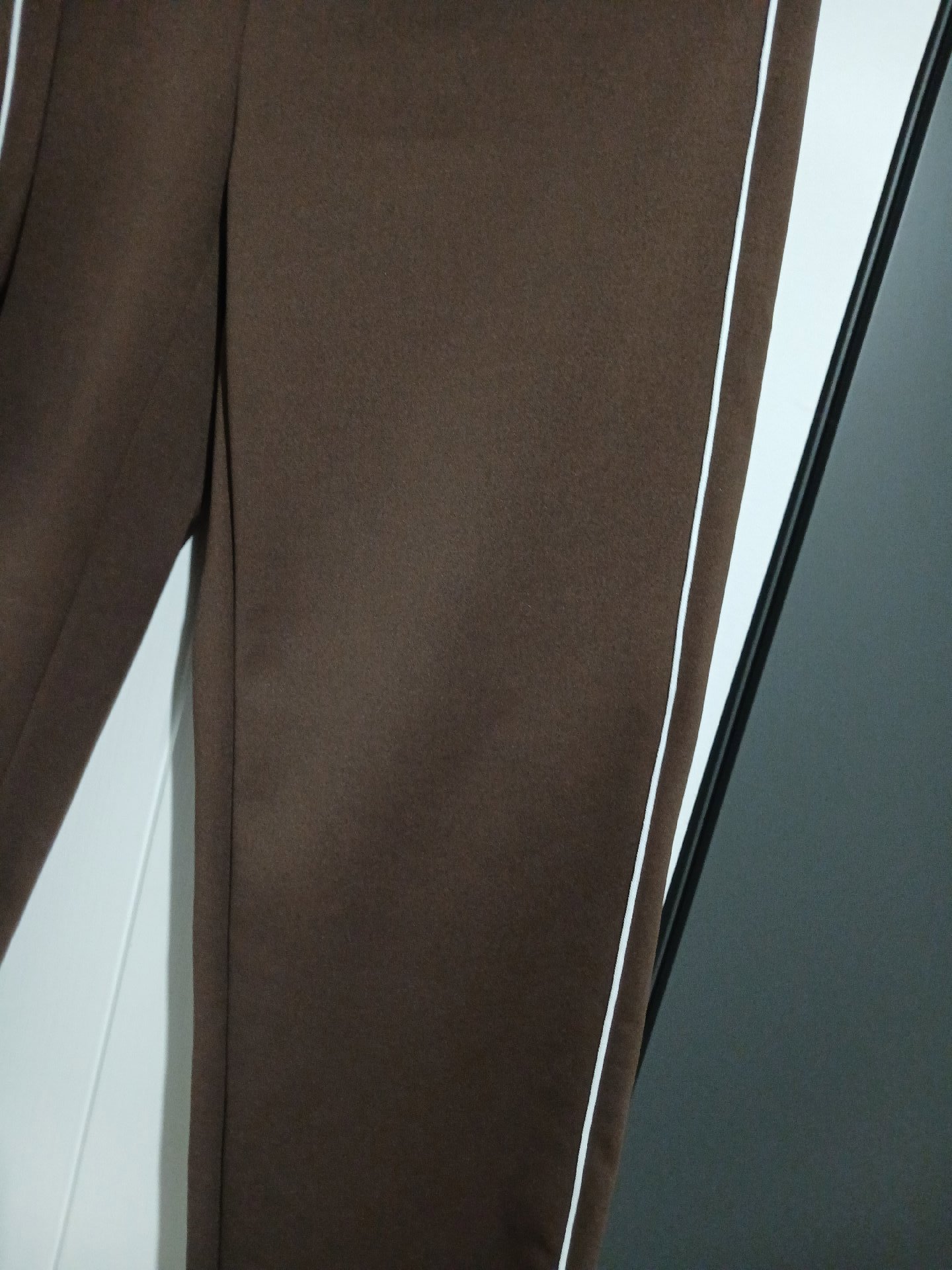Wide leg tracksuit with jumper, Shein, L, New condition — preloved on SilentSale®