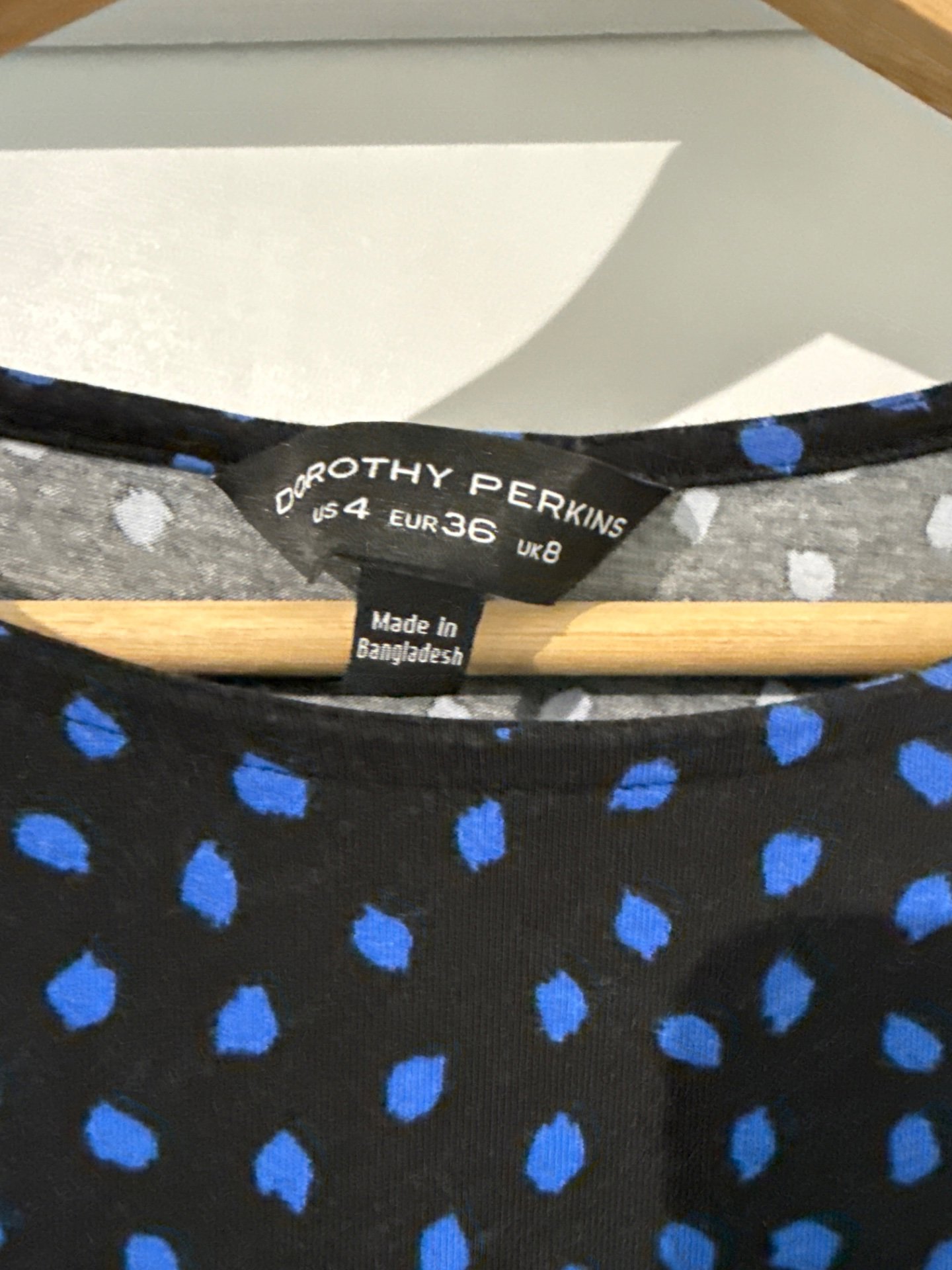 Dorothy Perkins Black Blue Spot Long Sleeve Dress – UK 8, Dorothy Perkins, 8, Excellent condition — preloved on SilentSale®