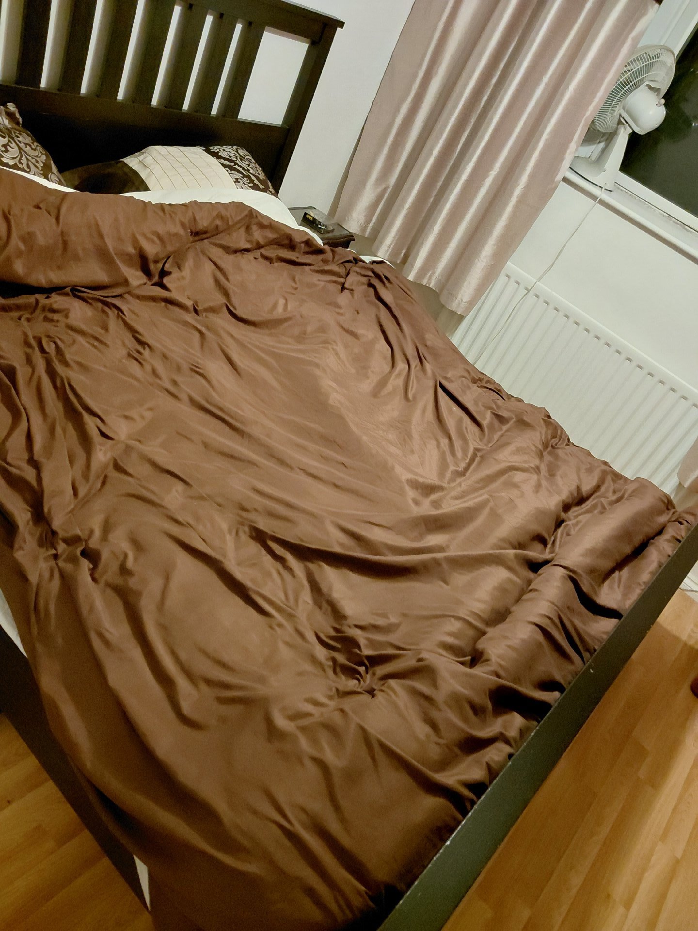 Superking hernes IKEA bed , IKEA, Super King, Good condition — preloved on SilentSale®