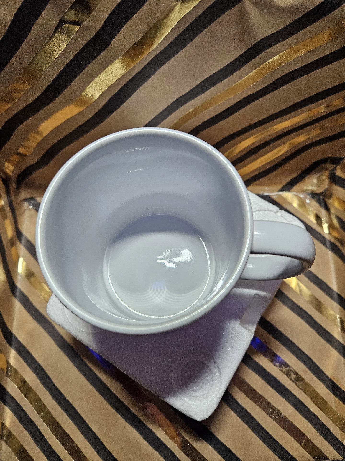 Ceramic Mug with Tulip Boot Design, Unbranded, One Size, New condition — preloved on SilentSale®