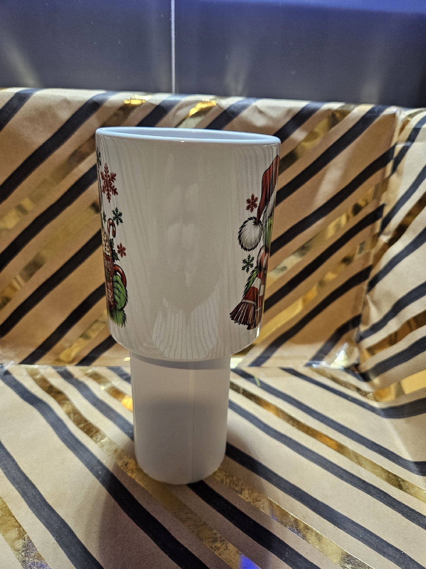 Christmas Grinch Ceramic Coffee Mug, Unbranded, One Size, New condition — preloved on SilentSale®