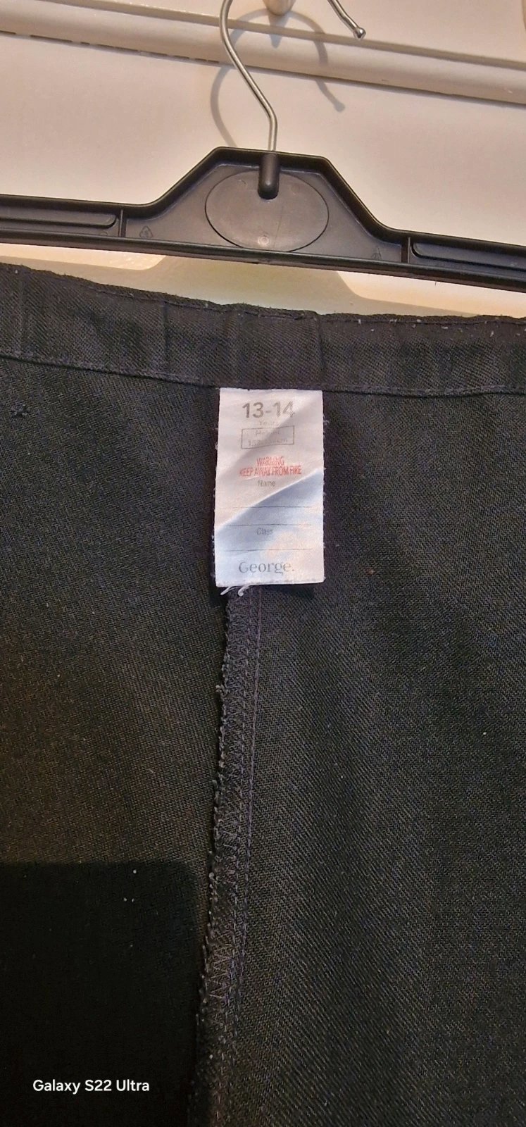 Girls trousers, George, 14 years / 164 cm, Excellent condition — preloved on SilentSale®