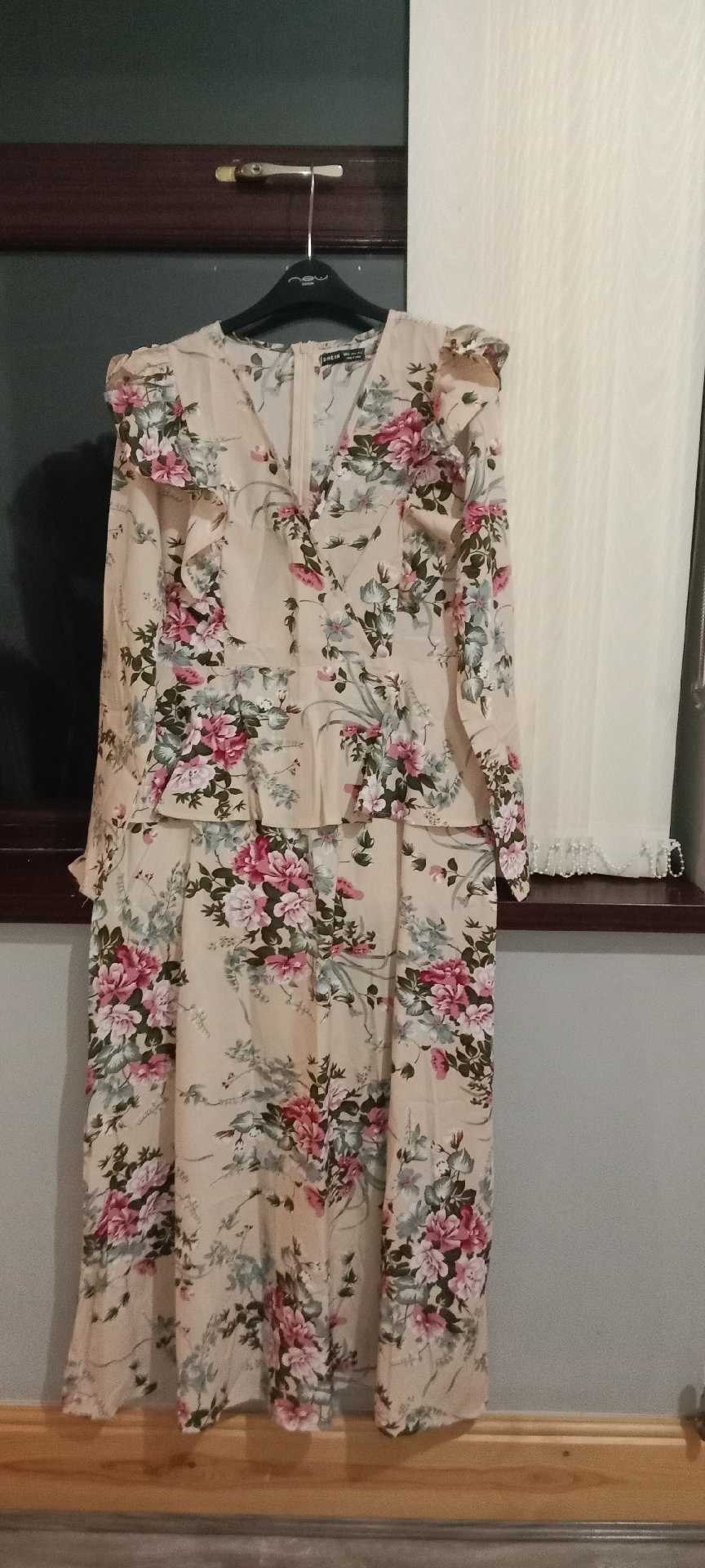  Floral Print Long Sleeve Maxi Dress, Shein, 16, New condition — preloved on SilentSale®
