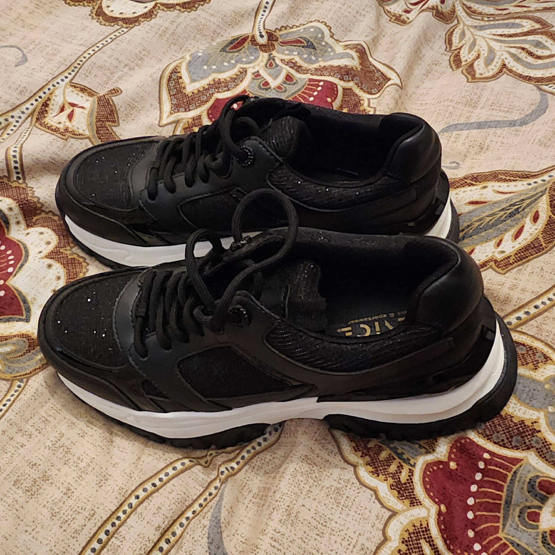 Venice Black Chunky Sole Trainers, Venice, 5, New condition — preloved on SilentSale®