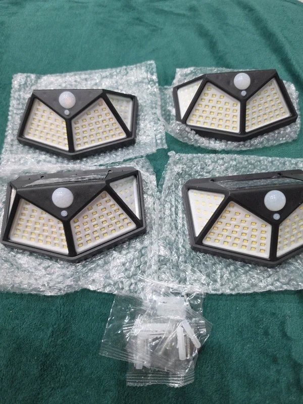 Garden Solar Lights, Custom, Small, New condition — preloved on SilentSale®