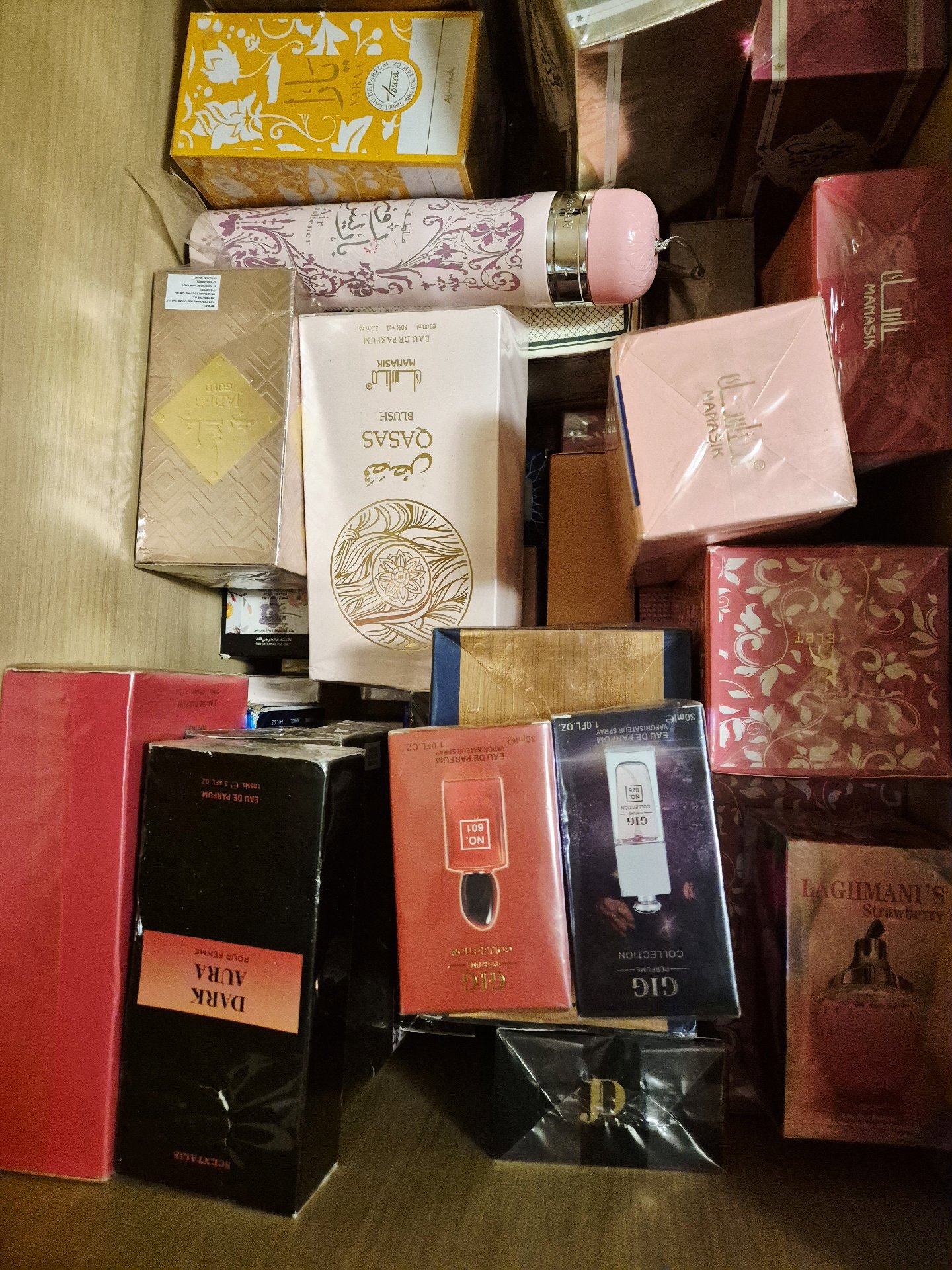60 Assorted New Perfume Gift Sets and Bottles, dubai, One Size, New condition — preloved on SilentSale®