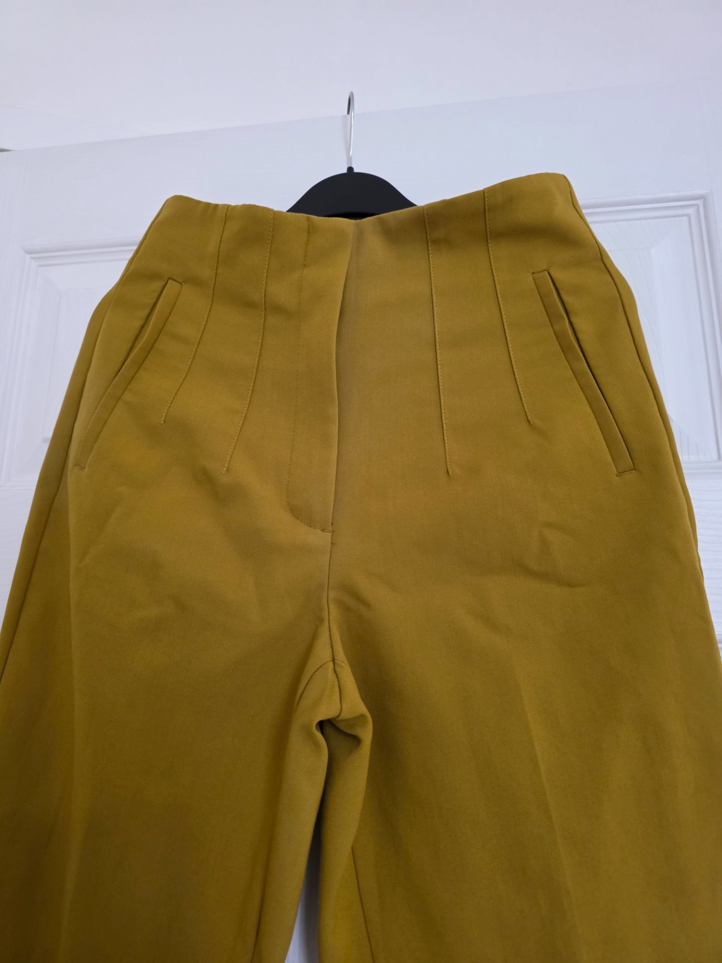 Zara Mustard High-Waisted Trousers – Size S, Zara, S, Excellent condition — preloved on SilentSale®