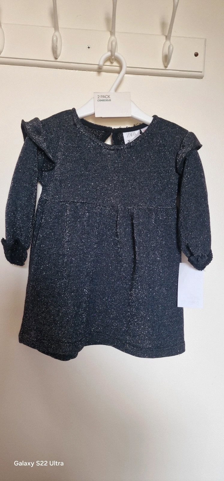 Girls dress, Zara, 9-12 months / 74 cm, New condition — preloved on SilentSale®