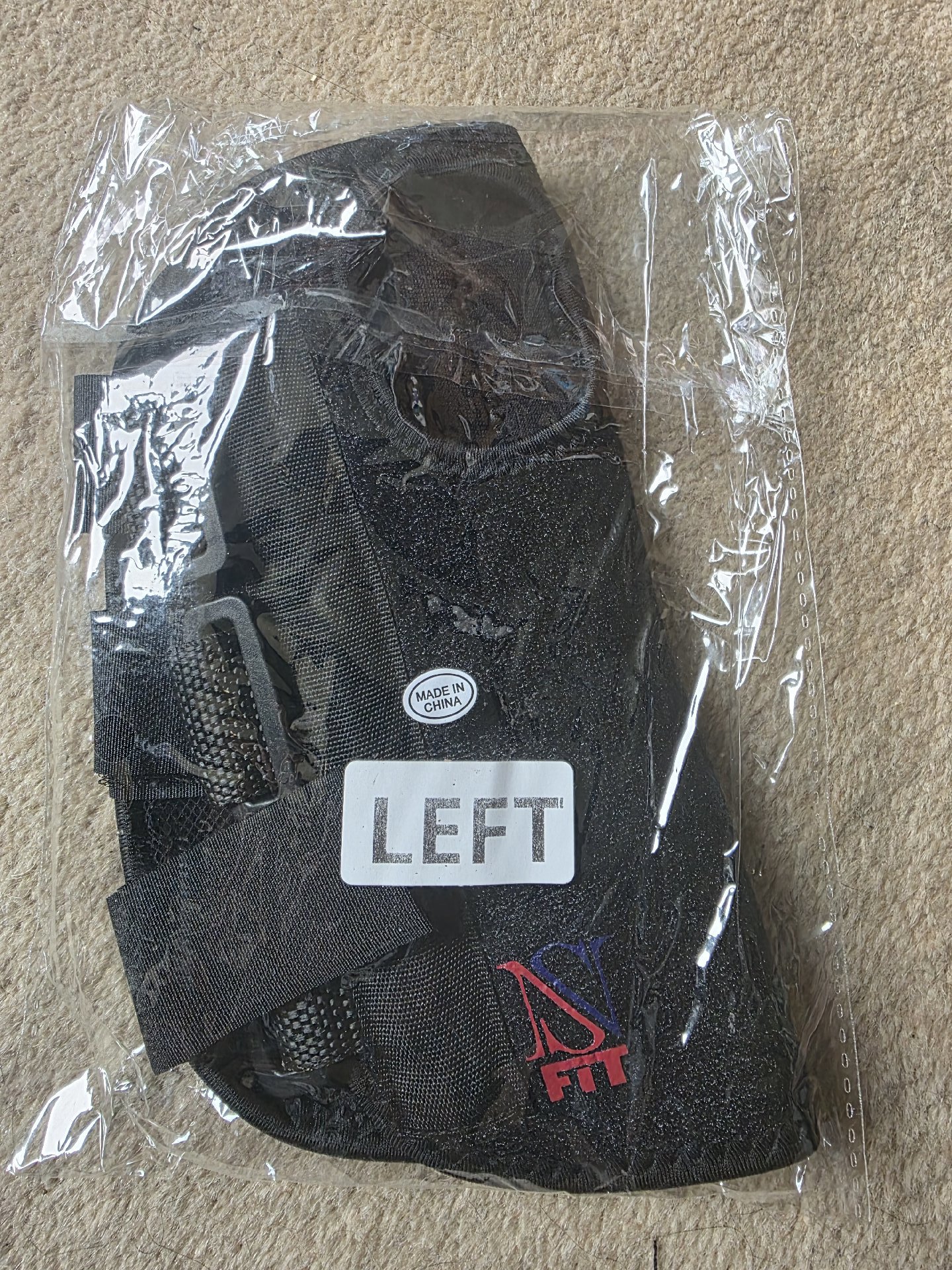 NS Fit Left Wrist Brace Support, NS Fit, One Size, Excellent condition — preloved on SilentSale®