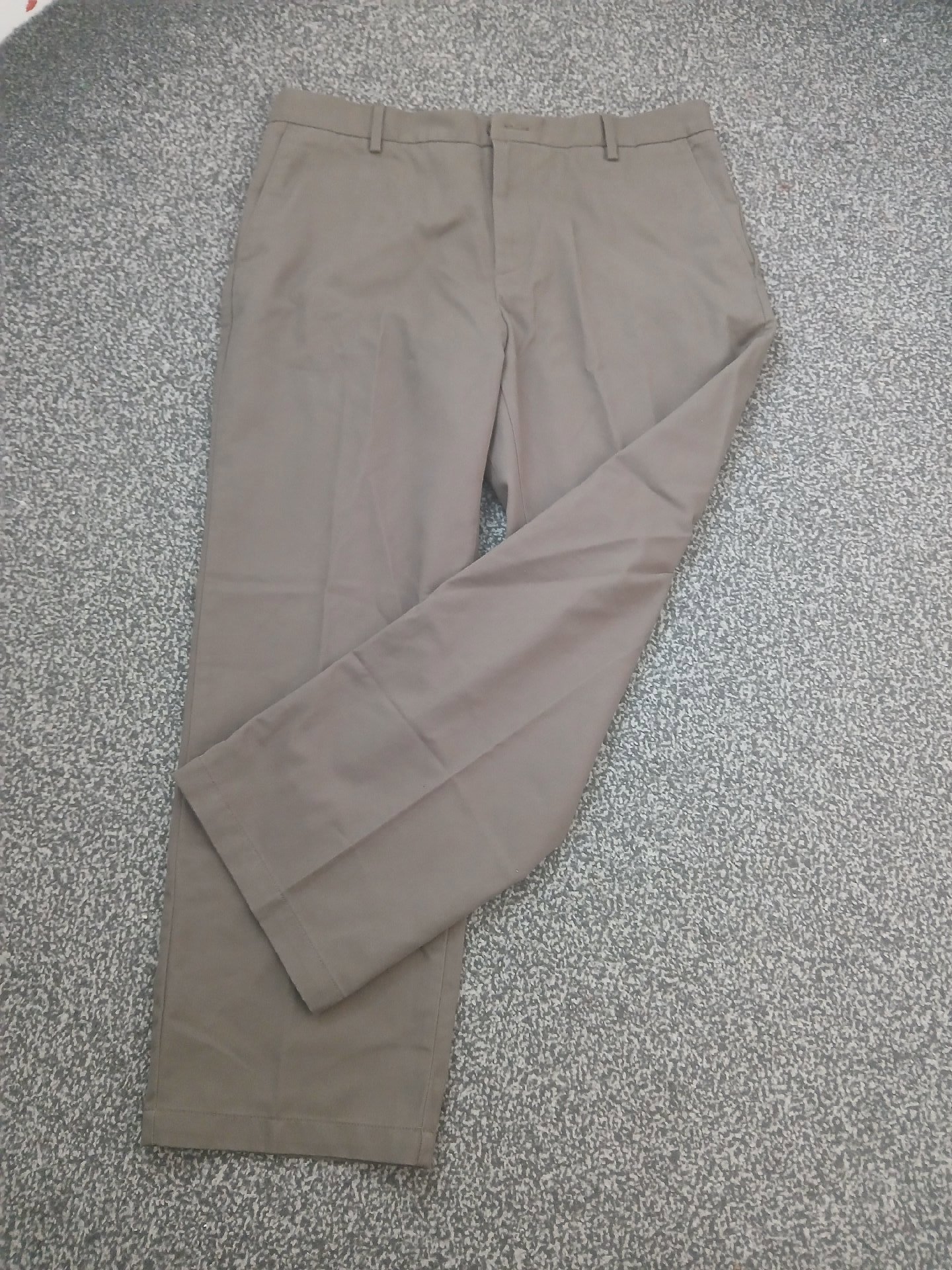 Men’s Amazon Essentials chino trousers in size 35W x 28L., Amazon Essentials, 35W x 28L, New condition — preloved on SilentSale®
