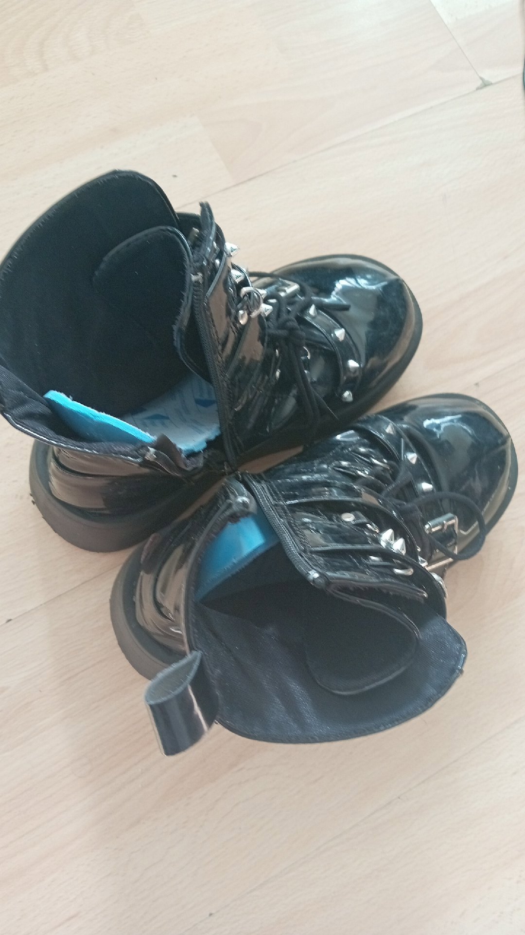 Black Patent Leather Ankle Boots with Buckle Detail, Unbranded, 5, Poor condition — preloved on SilentSale®