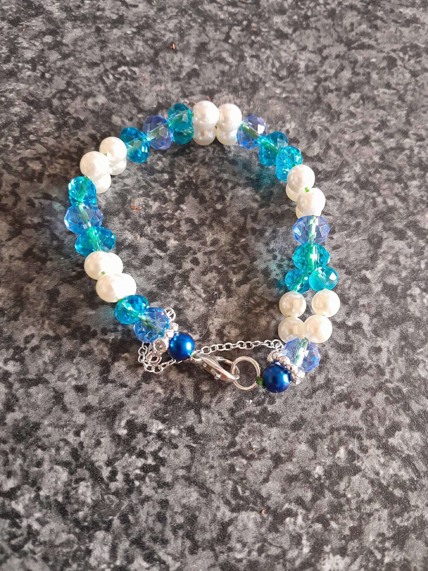 Blue and White Beaded Bracelet with Silver Clasp, Custom, One Size, Excellent condition — preloved on SilentSale®
