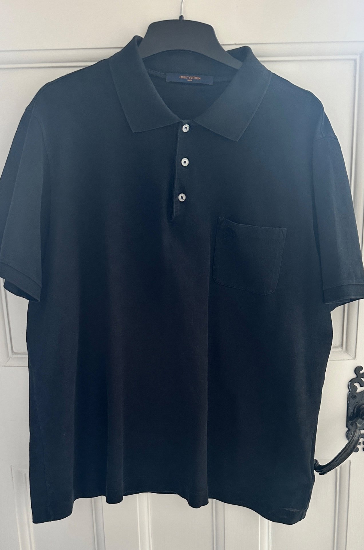 Louis Vuitton Damier polo XXL, Louis Vuitton, XXL, Excellent condition — preloved on SilentSale®