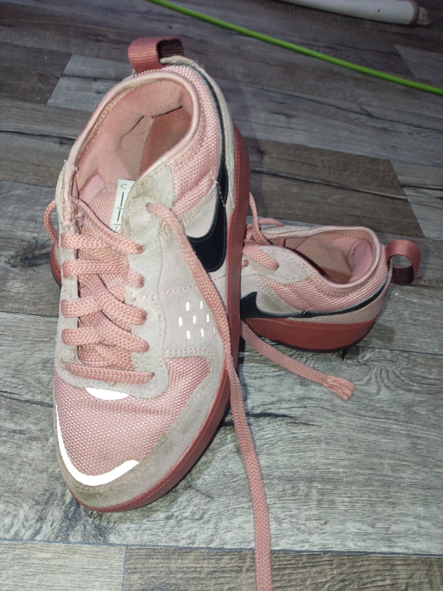 Nike Pink Trainers UK 2, Nike, 2, Good condition — preloved on SilentSale®