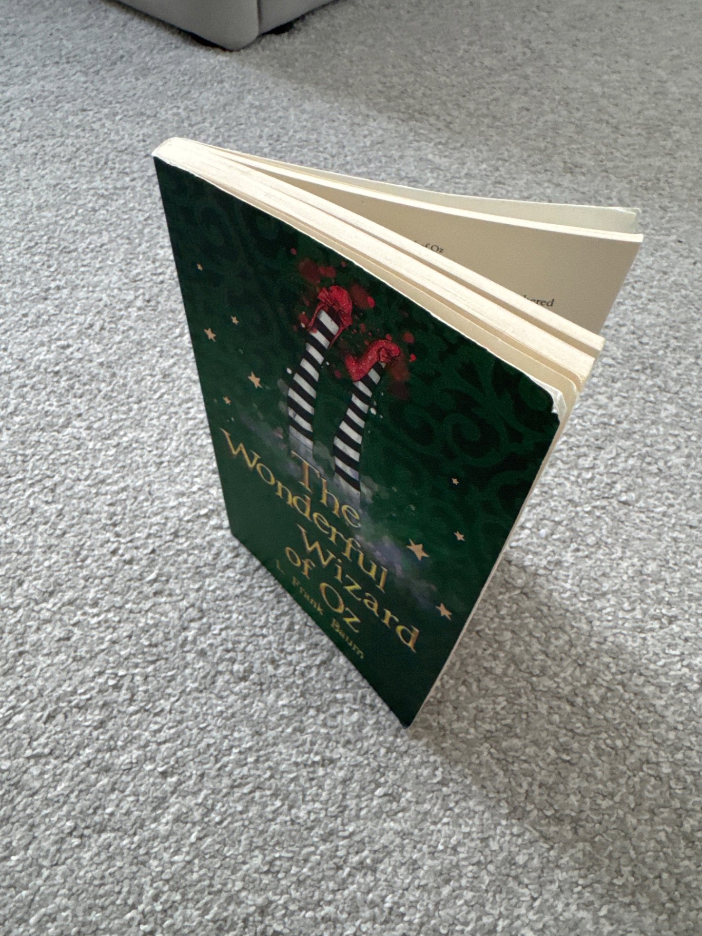 The Wonderful Wizard of Oz (The Wizard of Oz Collection) — L. Frank Baum, Sweet Cherry Publishing, One Size, Excellent condition — preloved on SilentSale®
