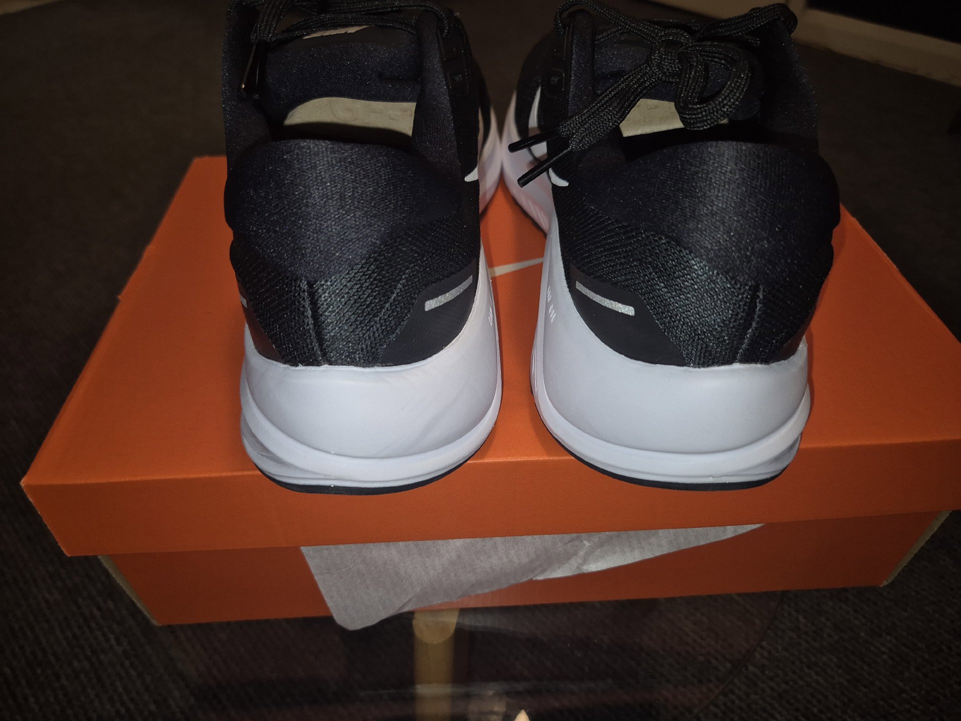 Nike Black Running Trainers Dynamic Fit System – UK 10, Nike, 10, New condition — preloved on SilentSale®