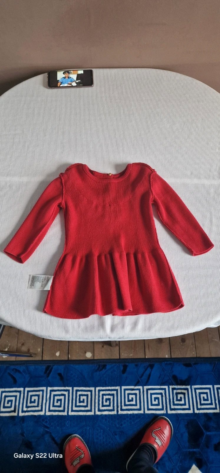 Girls dress, H&M, 6-9 months / 68 cm, Excellent condition — preloved on SilentSale®