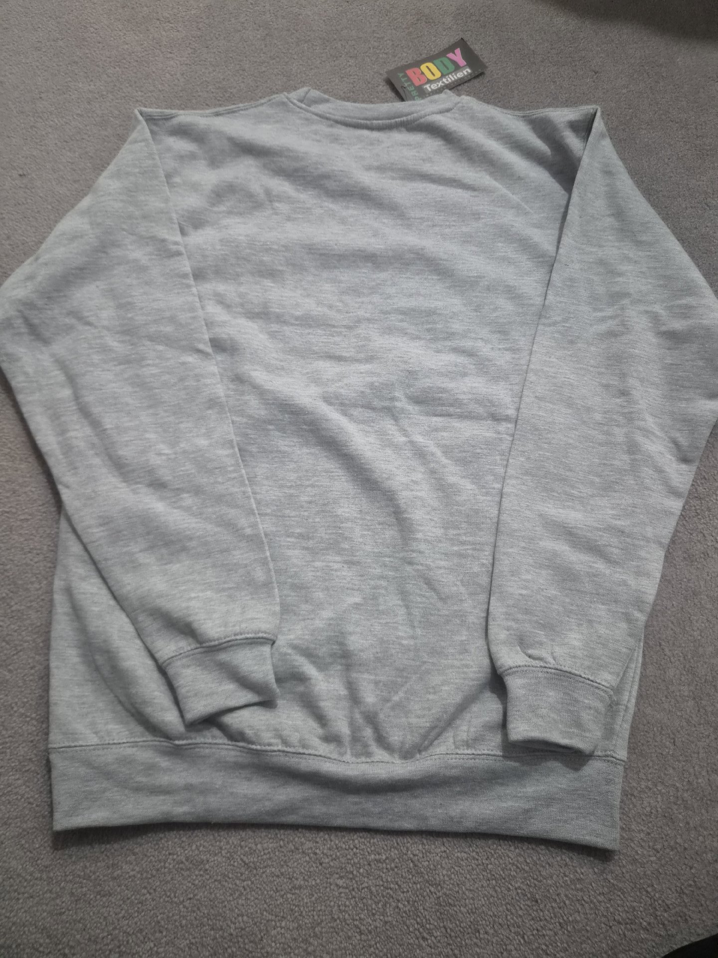 Pretty Body Textilien Grey Cherries Print Sweatshirt, Pretty Body Textilien, 8, New condition — preloved on SilentSale®