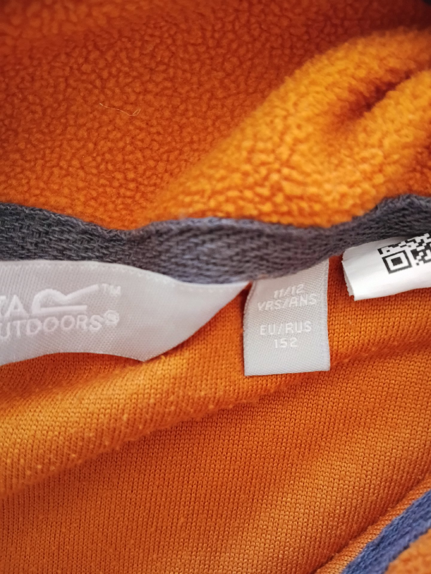 Regatta Orange Fleece Jacket with Navy Chest Pocket, Regatta, 11-12 years, Excellent condition — preloved on SilentSale®