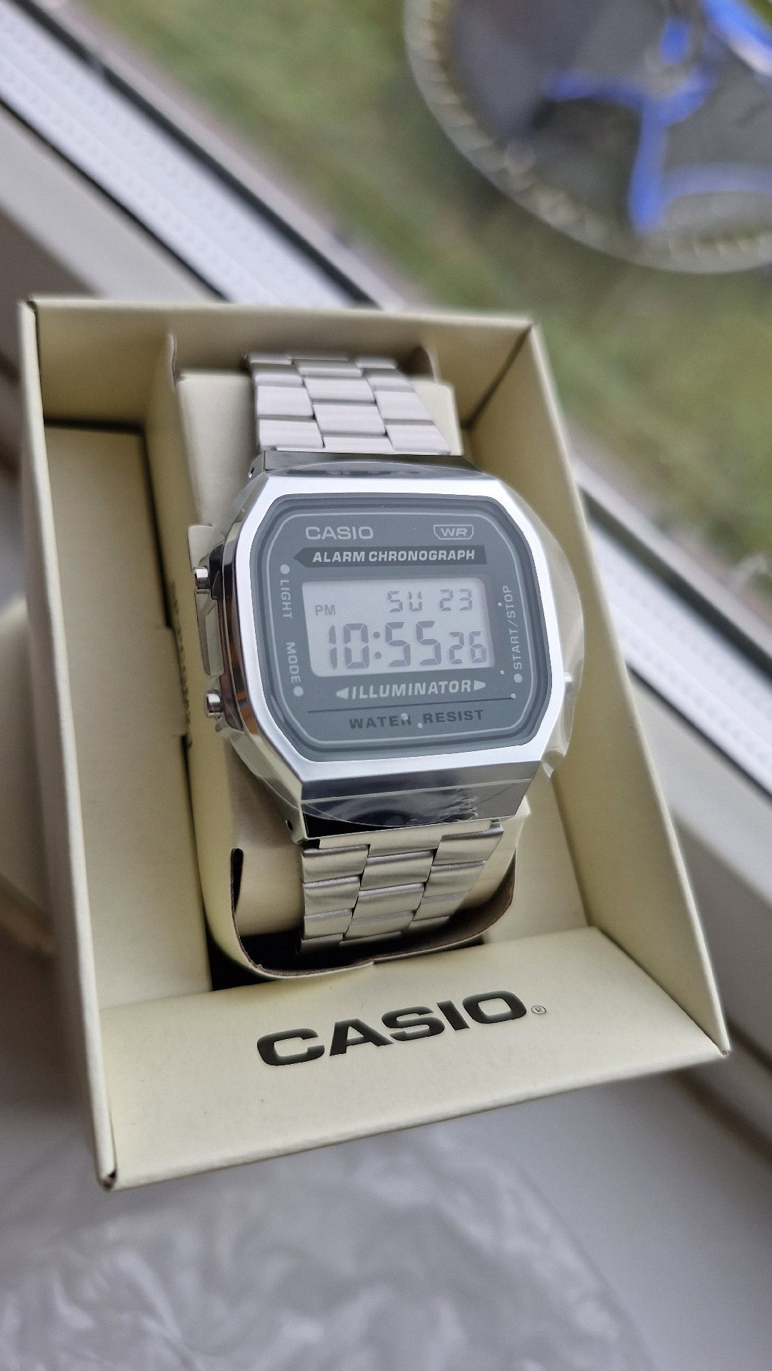 Casio Vintage Alarm Chronograph Watch Silver Tone Stainless Steel , Casio, 38mm, New condition — preloved on SilentSale®