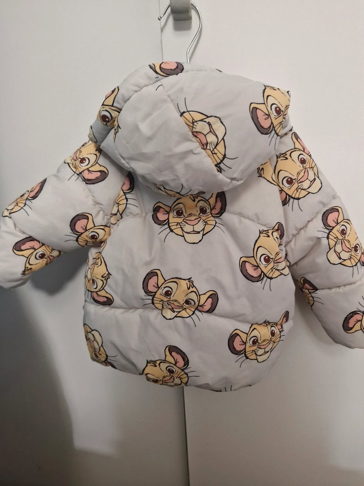 Lion king baby coat, Disney x Primark, 3-6M, Excellent condition — preloved on SilentSale®