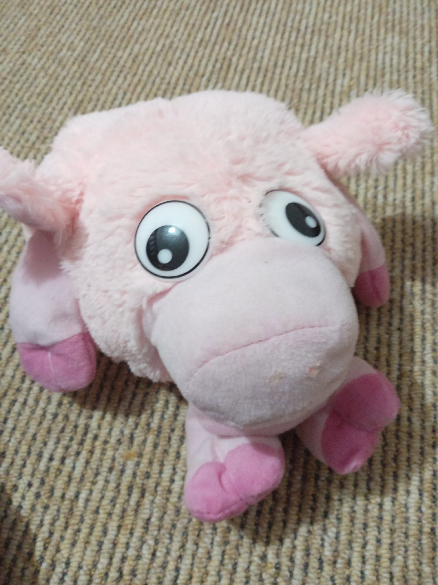 Pink Plush pig Soft Toy, tobar, One Size, Good condition — preloved on SilentSale®