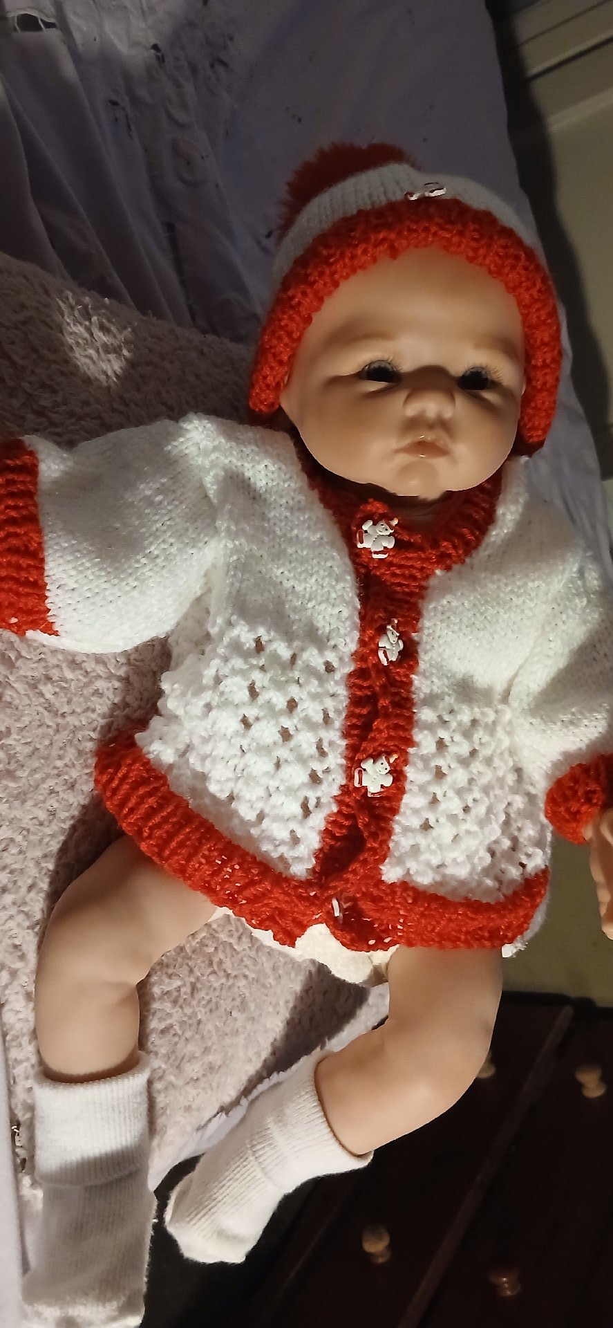 Hand Knitted Baby Cardigan and Hat Set White and Red, Handmade, 0-3M, Excellent condition — preloved on SilentSale®