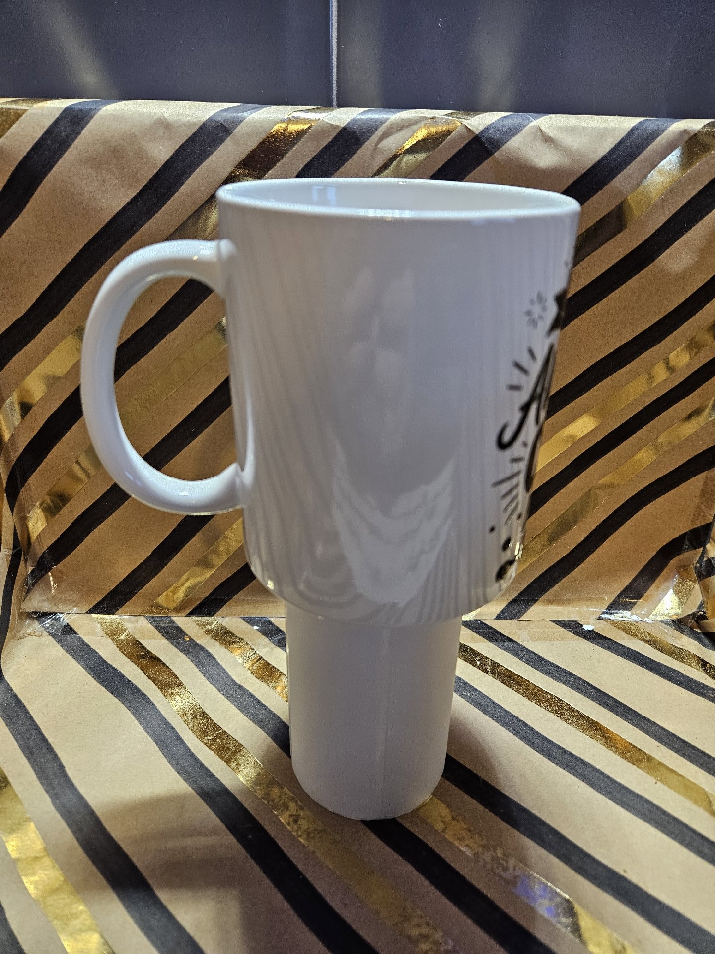 White Ceramic 'Awesome Cook' Mug, Unbranded, One Size, New condition — preloved on SilentSale®