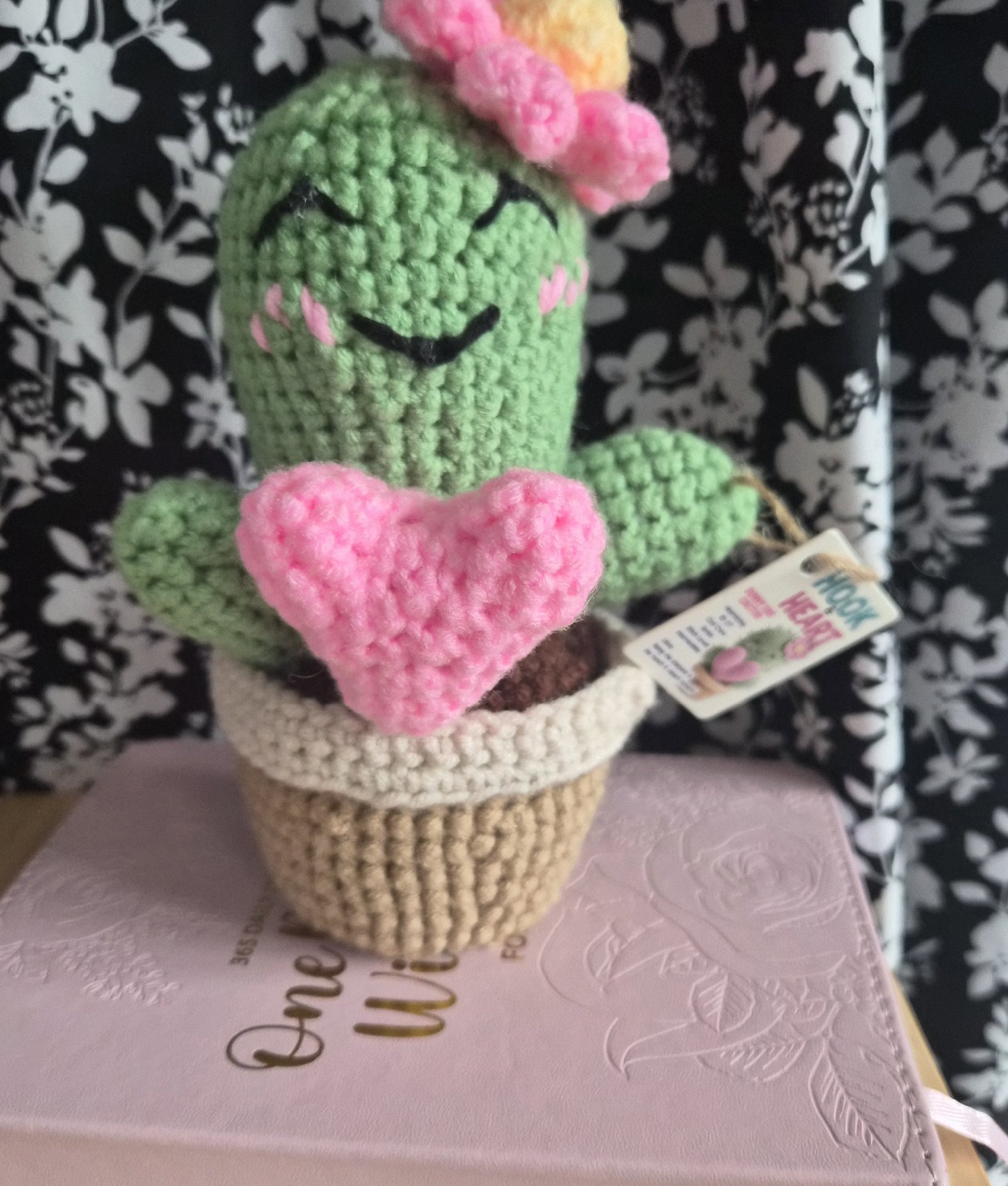 Handmade Crochet Cactus Plush Toy with Pink Heart and Flower, handmade beautiful crochet, 8 years, New condition — preloved on SilentSale®