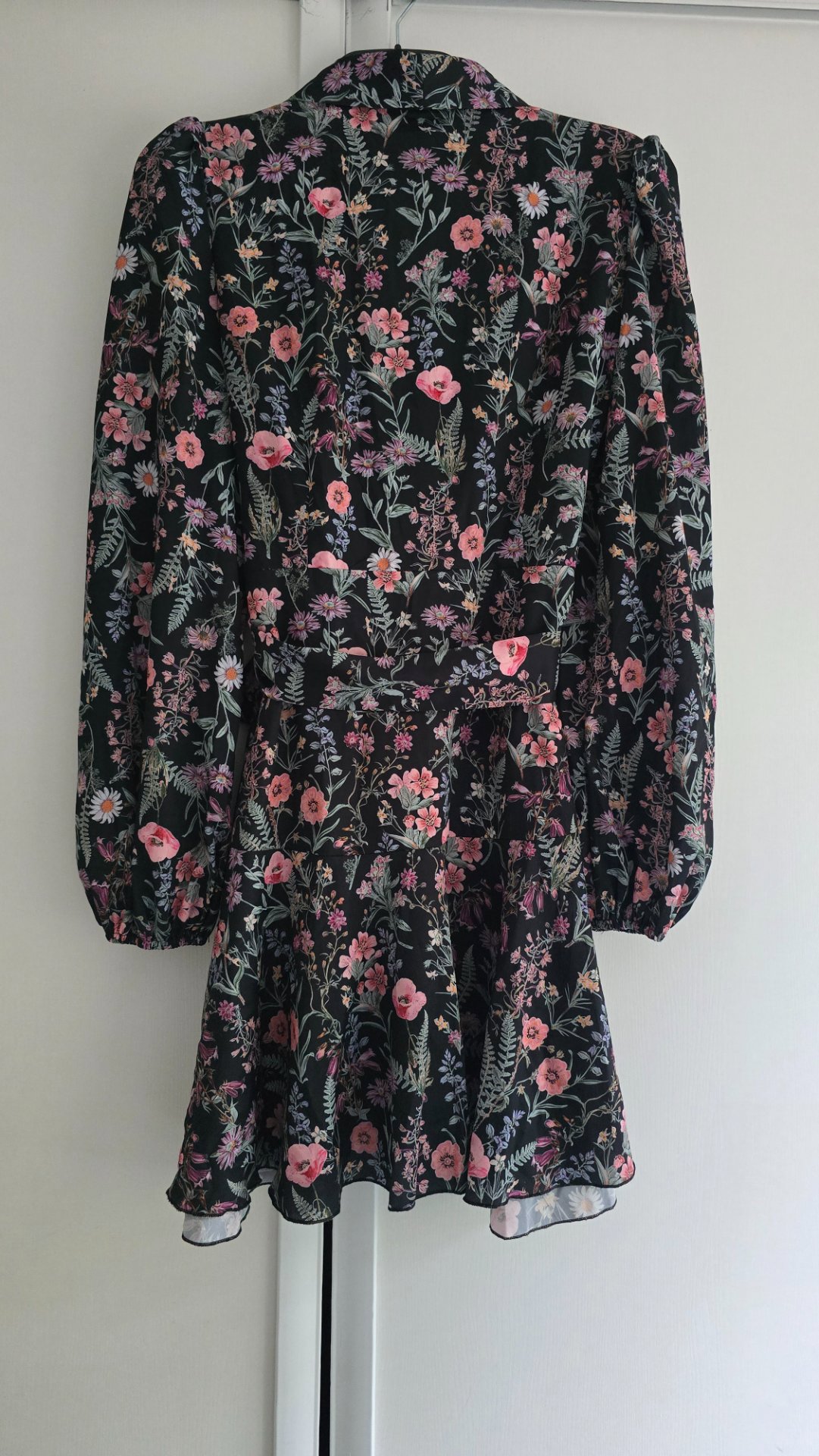 Floral Print Long Sleeve Mini Dress, Gini London, 14, Excellent condition — preloved on SilentSale®