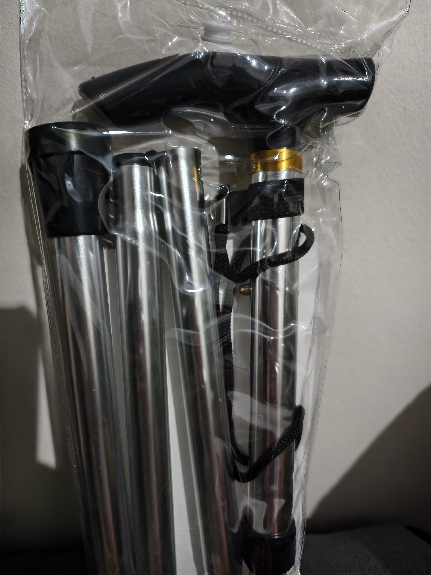 Portable Aluminium Folding Walking Stick Cane, Unbranded, Medium, New condition — preloved on SilentSale®