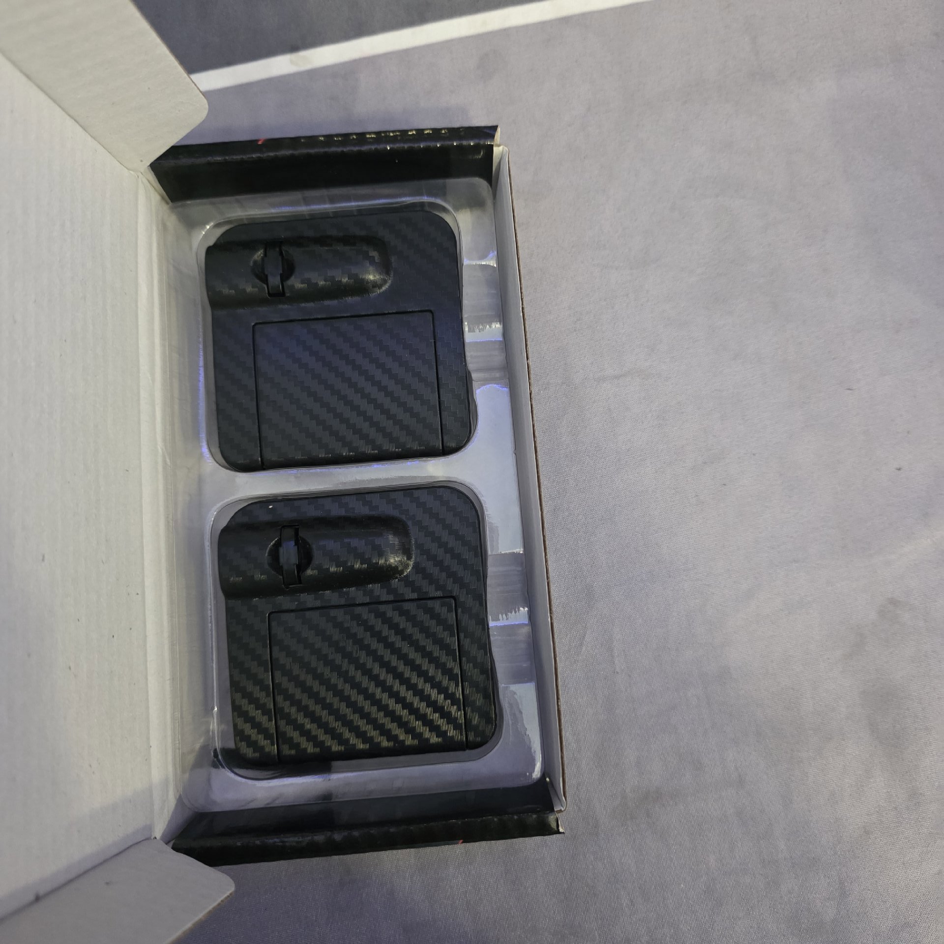 Car Welcome Door LED Light Projector Set for peougt, Universal, One Size, New condition — preloved on SilentSale®