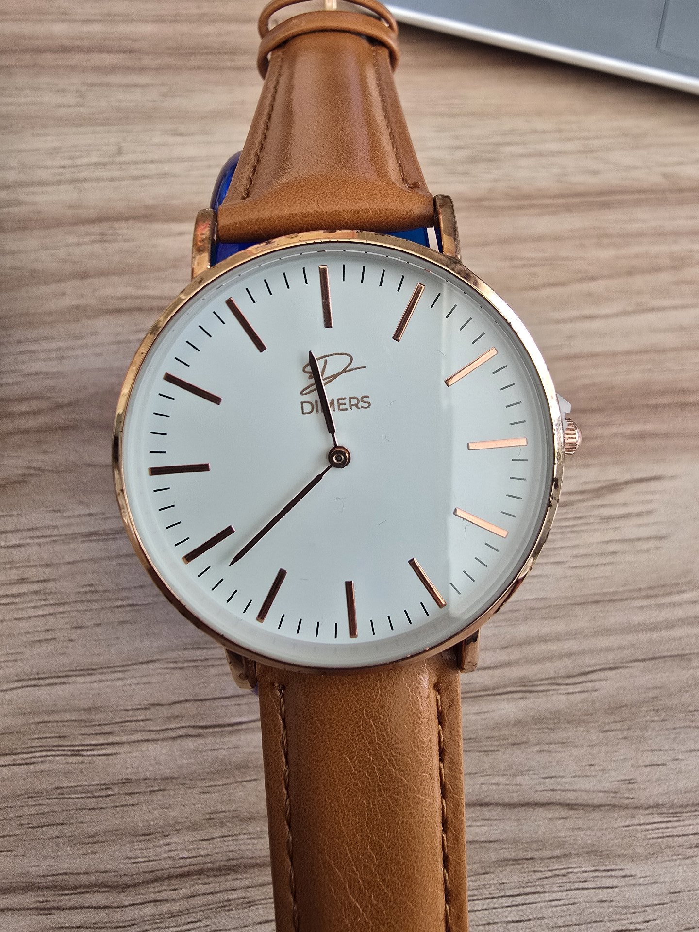 Dimers Men's Quartz Watch with Brown Leather Strap, Dimers, One Size, Excellent condition — preloved on SilentSale®