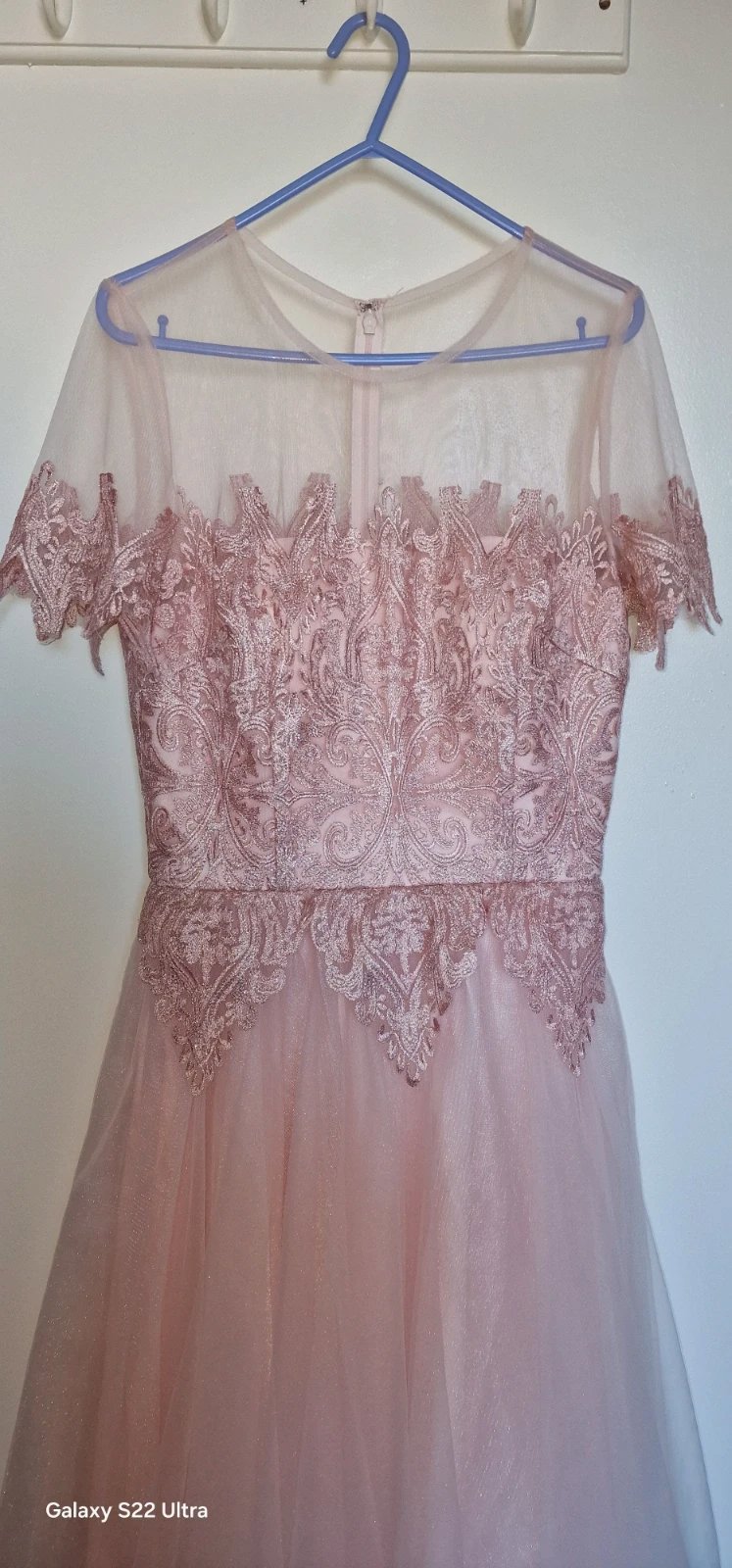 Wedding dresses, Chi Chi London, M / UK 12-14, Excellent condition — preloved on SilentSale®