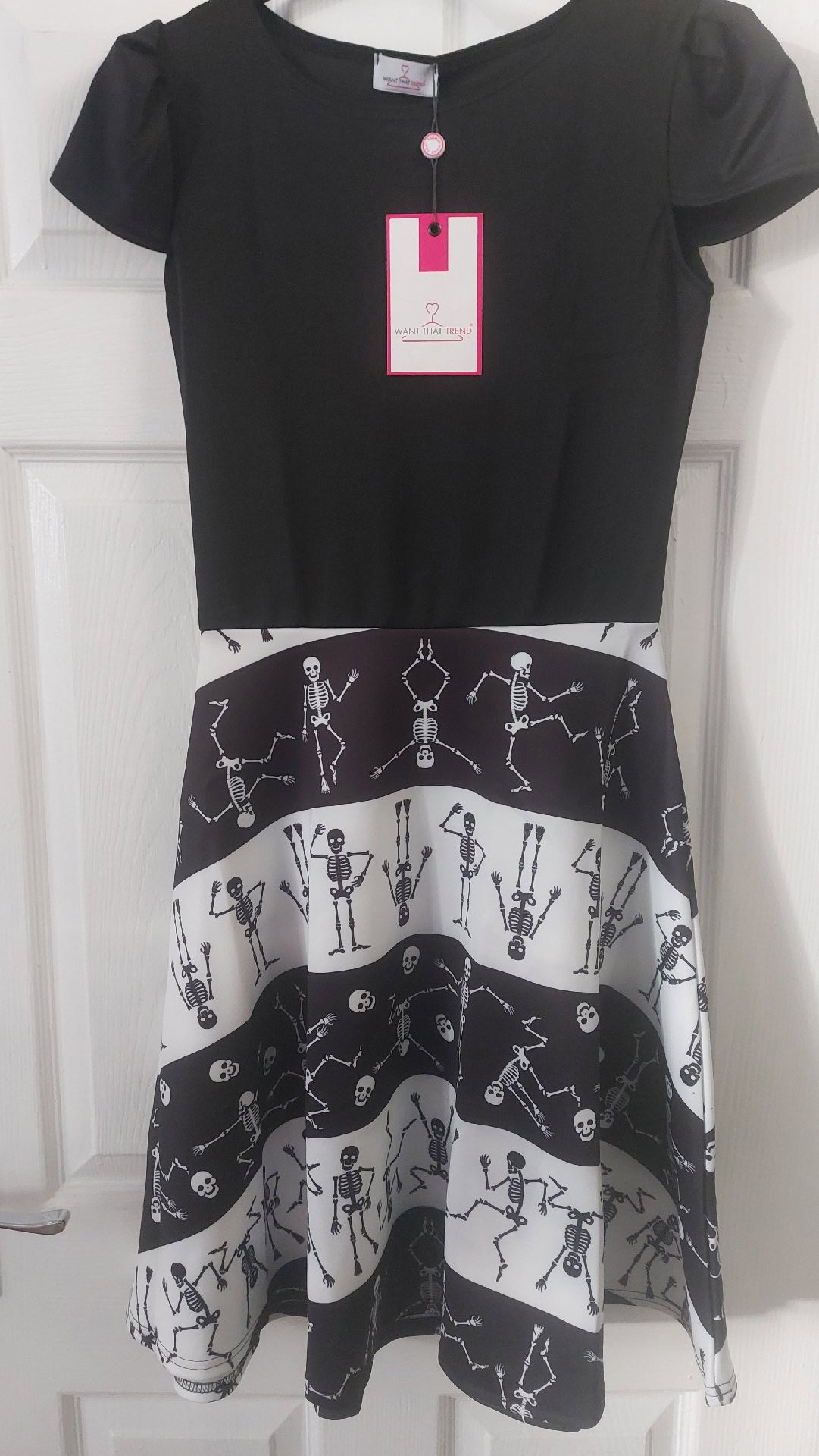 New ladies Halloween dress , Want That Trend, 10, New condition — preloved on SilentSale®