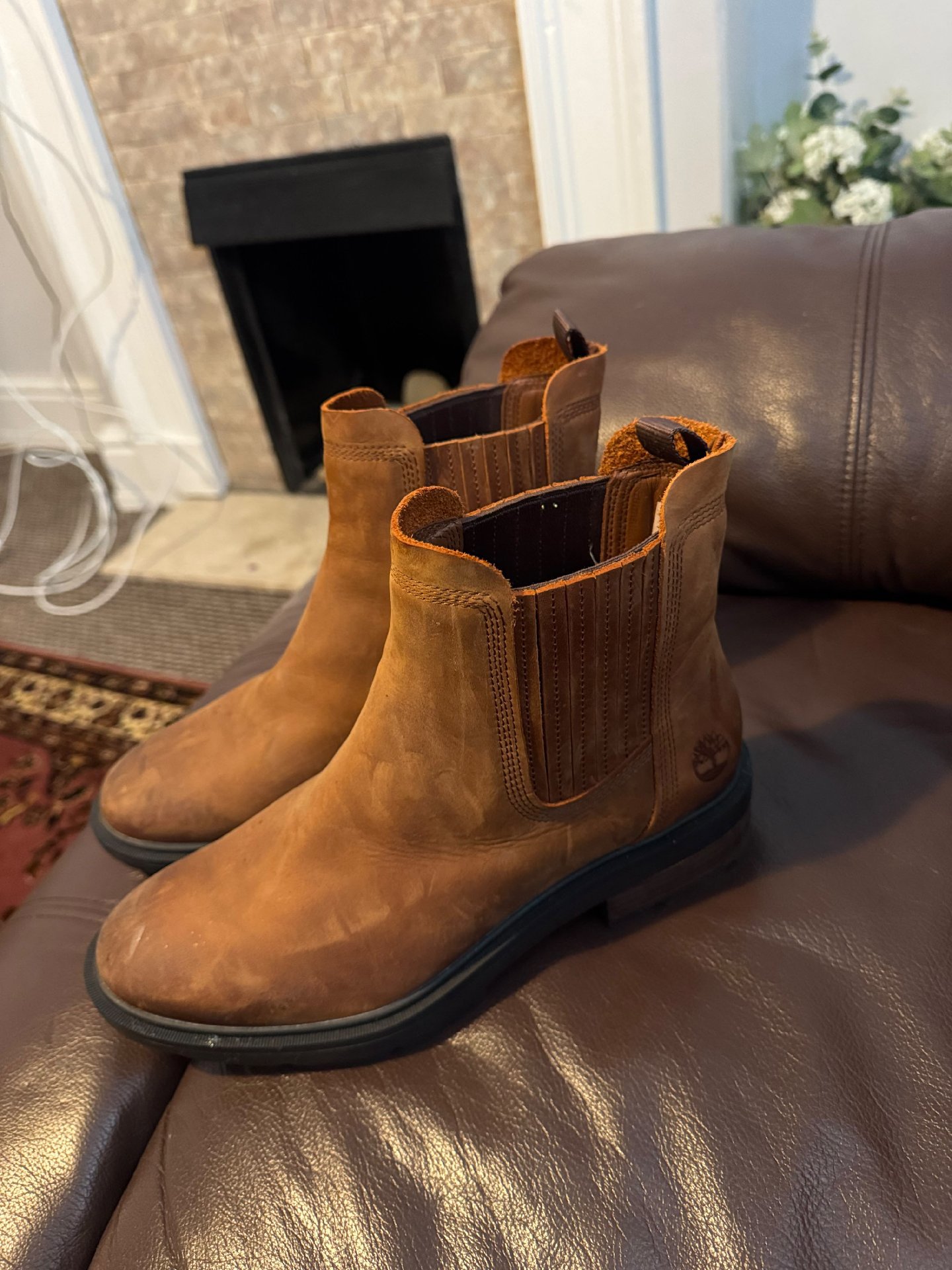 Timberland Brown Nubuck Chelsea Boots – UK 7 / EU 40, Timberland, 7, Good condition — preloved on SilentSale®