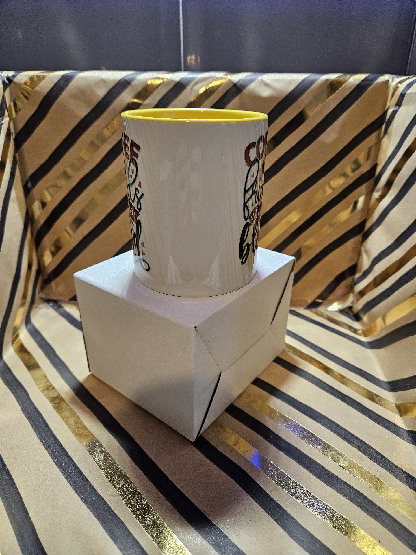 Yellow Coffee & Friends Ceramic Mug, Unbranded, One Size, New condition — preloved on SilentSale®