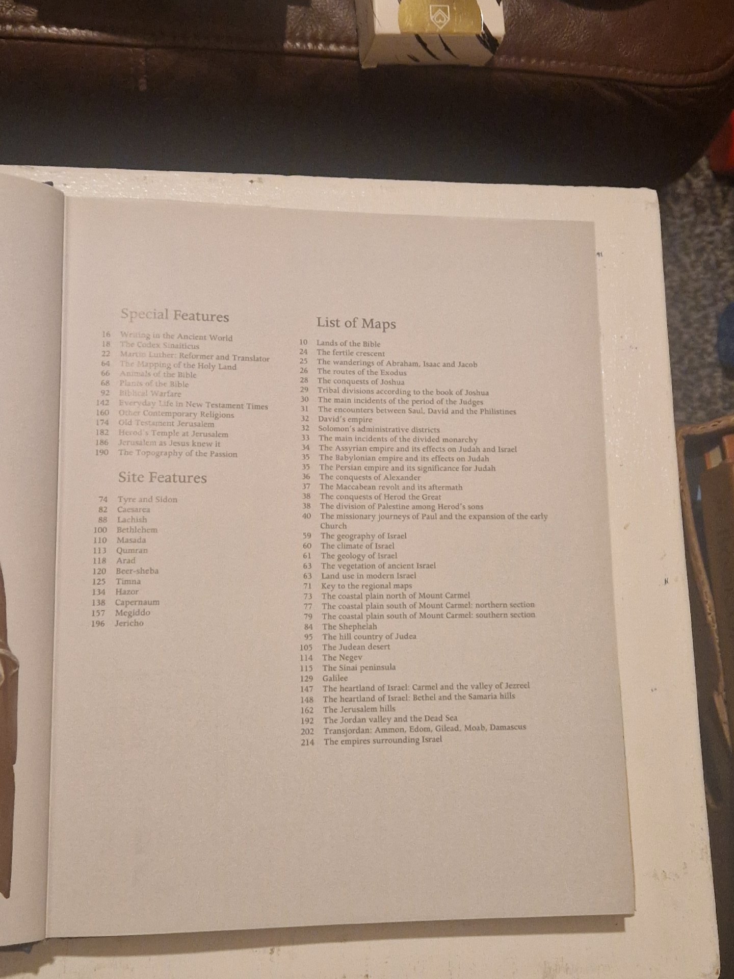 The New Atlas of the Bible by John Rogerson, Atlas, One Size, Excellent condition — preloved on SilentSale®