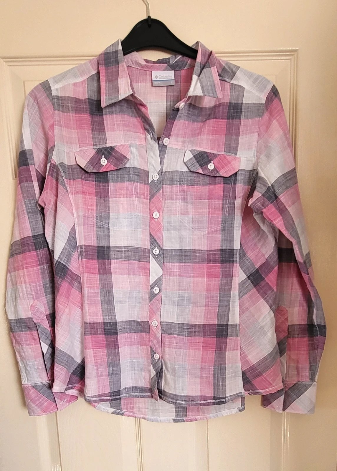 Columbia Womens Pink Plaid Lightweight Cotton Shirt size large, Columbia, L, Excellent condition — preloved on SilentSale®