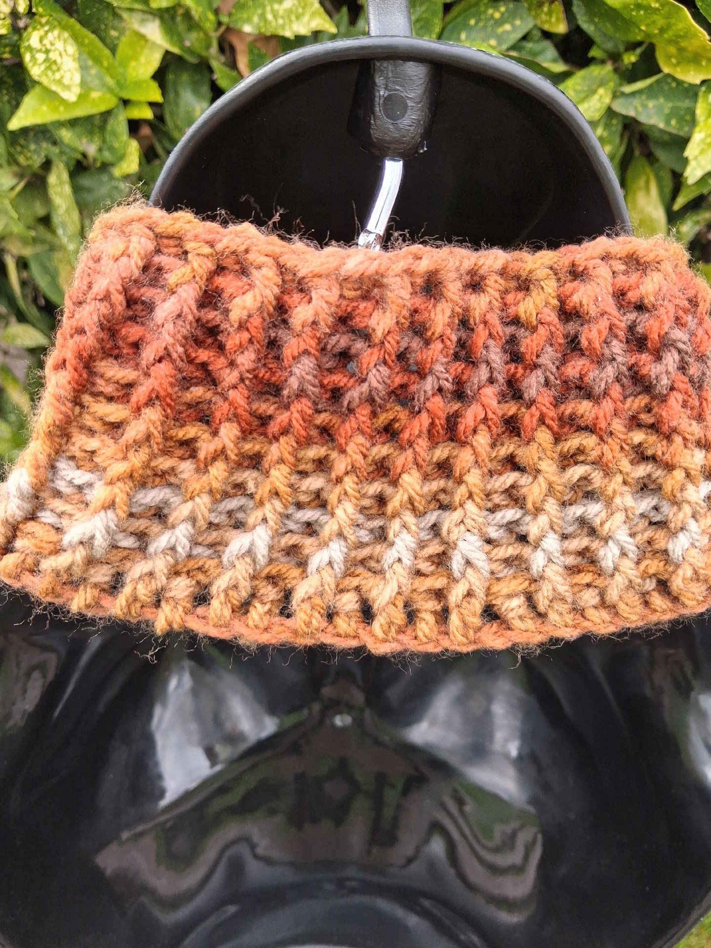 Hand crocheted neck warmer , Handmade, One Size, New condition — preloved on SilentSale®