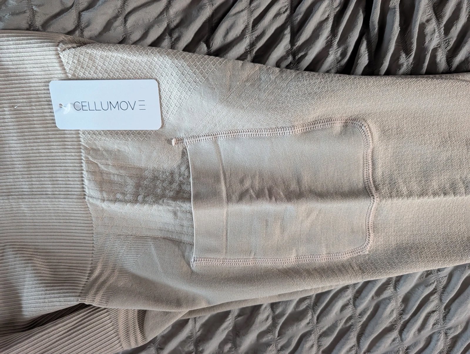 Cellumove Biege Leggings with Pockets S, Cellumove, S, New condition — preloved on SilentSale®