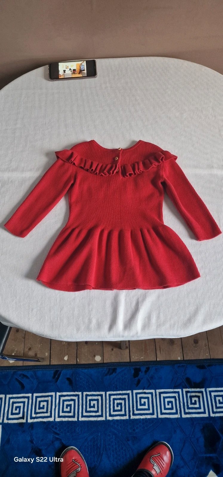 Girls dress, H&M, 6-9 months / 68 cm, Excellent condition — preloved on SilentSale®