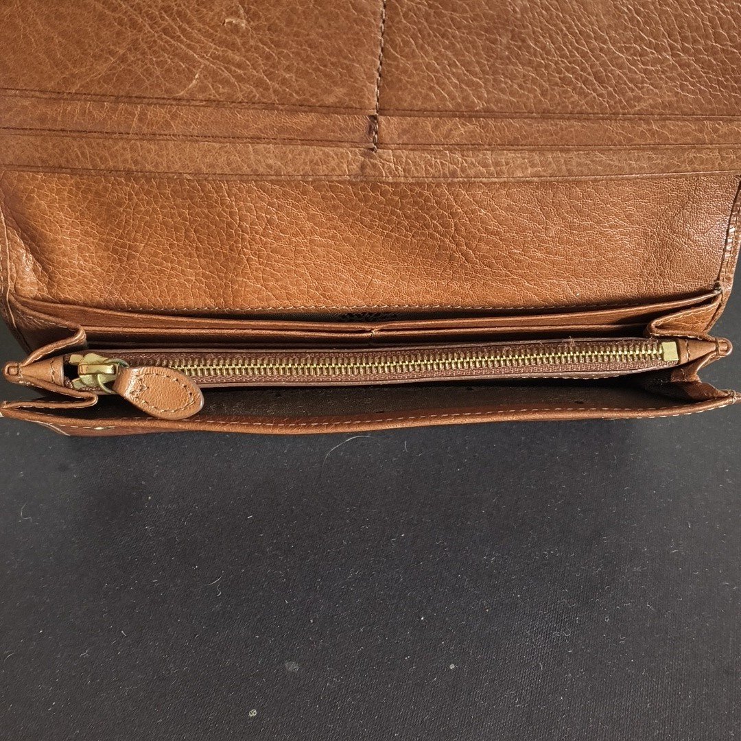 Mulberry Brown Leather Wallet, Mulberry, Medium, Excellent condition — preloved on SilentSale®