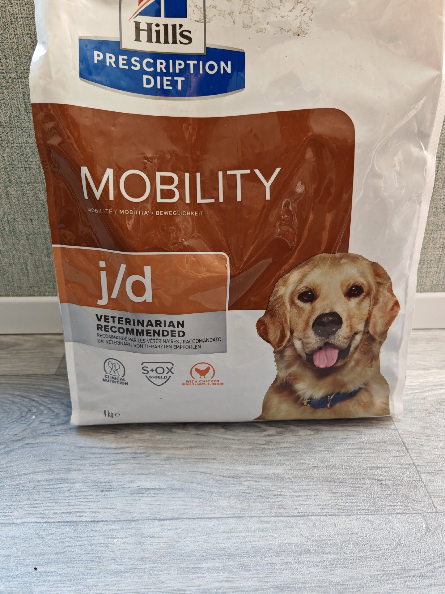Hills J/D dog food 4kg, Hill's, One Size, New condition — preloved on SilentSale®